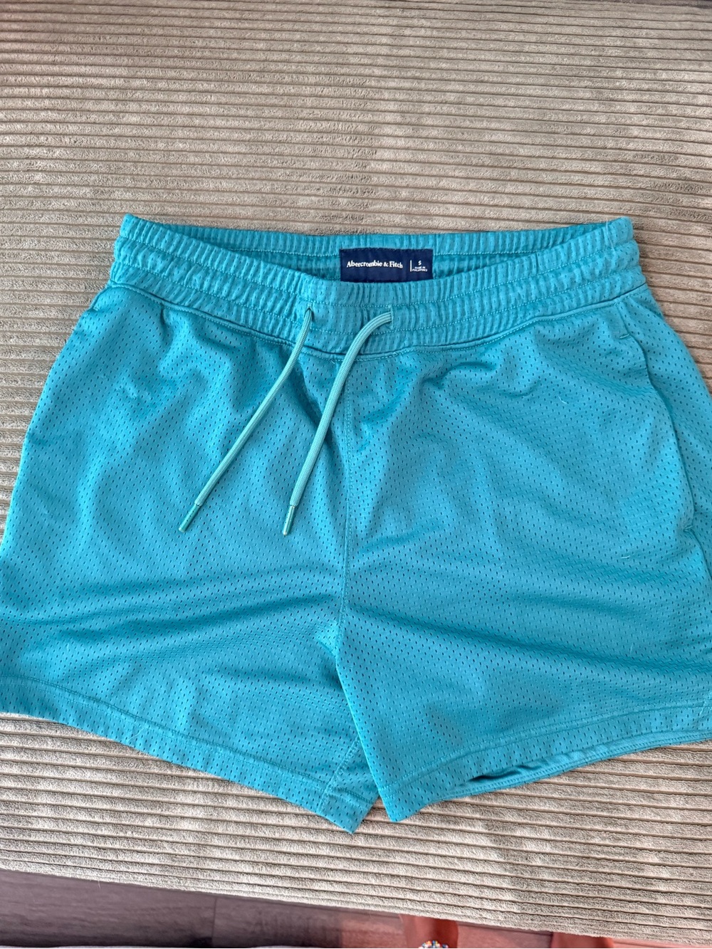 Abercrombie & Fitch Men’s Turquoise Mesh Athletic Shorts